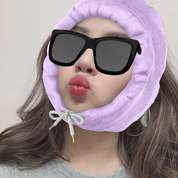 Meet your Posher, Nancy - Picture 1 of 1